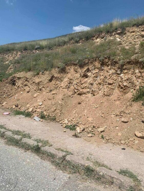 Издигнаха диги срещу незаконното замърсяване в Асеновград 