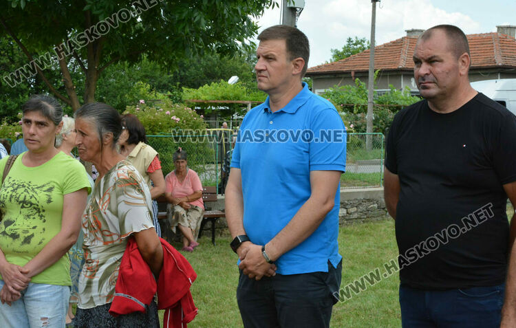Започна изграждането на нова църква в село Манастир