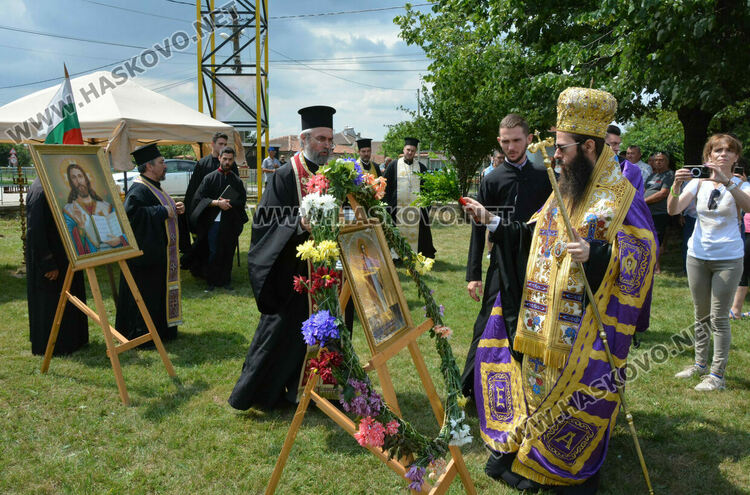 Започна изграждането на нова църква в село Манастир
