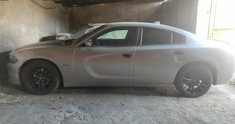 Американски автомобил Додж вади за продан Агенцията по приходите