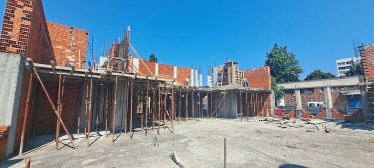 Злосторници задигнаха материали от новостроящата се църква в кв. „Орфей“