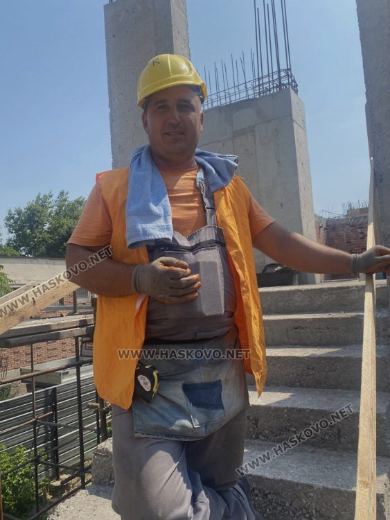  Рамадан Шабан е горд, че участва в изграждането на храма