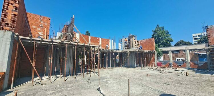 Задържаха младеж за кражбата от строящата се църква в „Орфей“