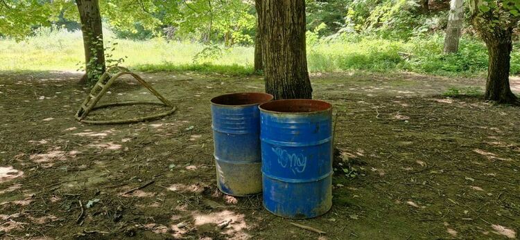 Еколози от Асеновград с акция край резерват "Червената стена"