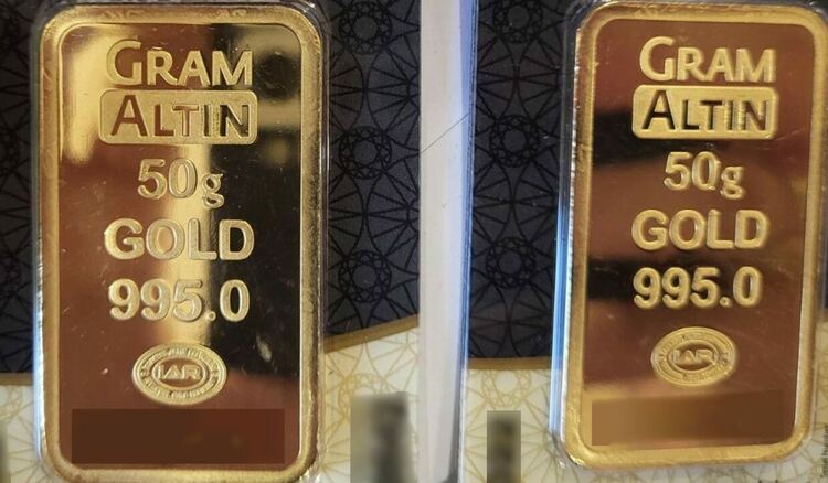 Задържаха престъпна група, занимавала се с измами на чужденци