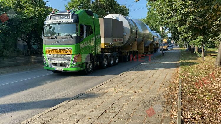 Извънгабаритен конвой ще затрудни движението от Хасково до Стара Загора в четвъртък - ОБНОВЕНА