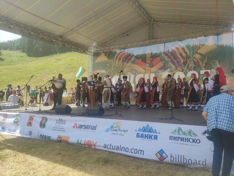 Президентът Румен Радев откри Роженския събор