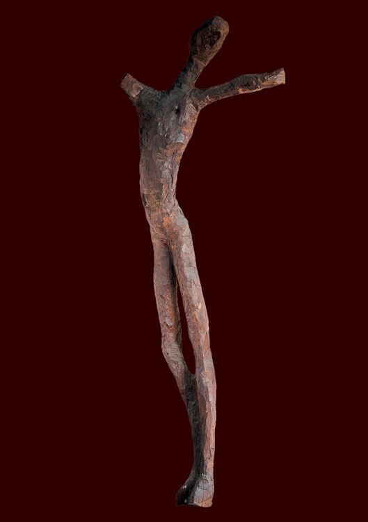 Изложба "Дървена пластика" на Енчо Пиронков откриват днес в Художествената галерия в Смолян