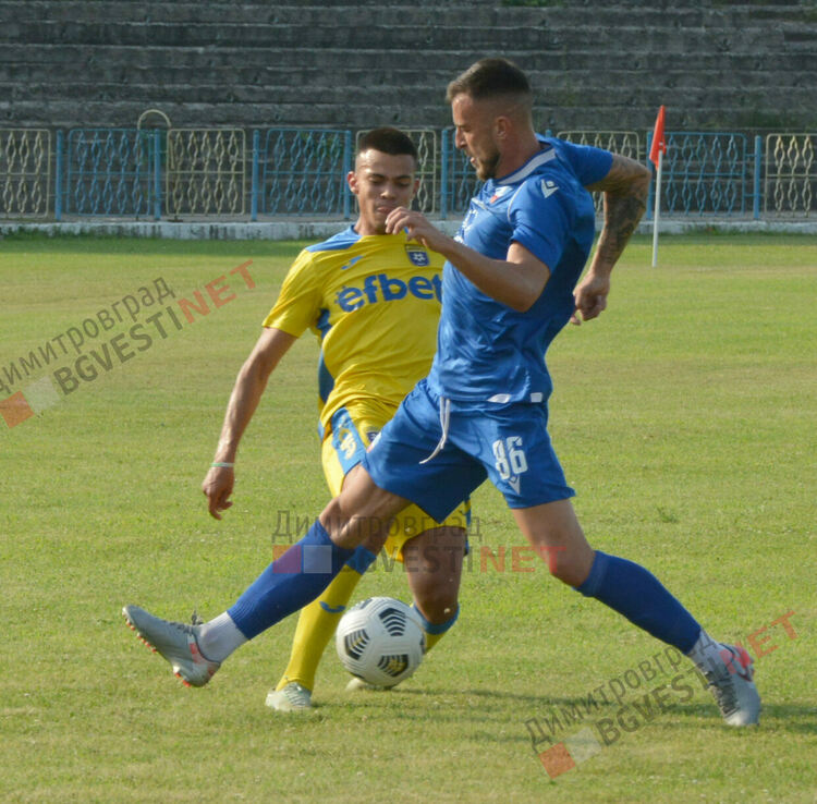 ФК “Димитровград 1947” пребори сили с пловдивския тим Спартак като домакин