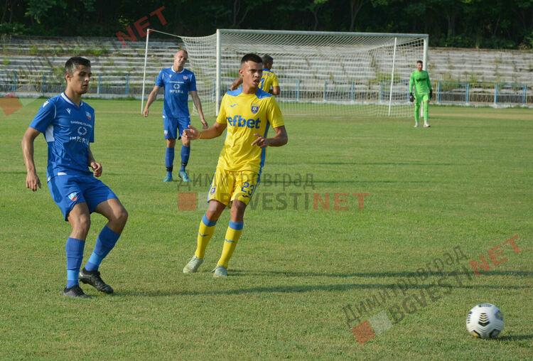 ФК “Димитровград 1947” пребори сили с пловдивския тим Спартак като домакин