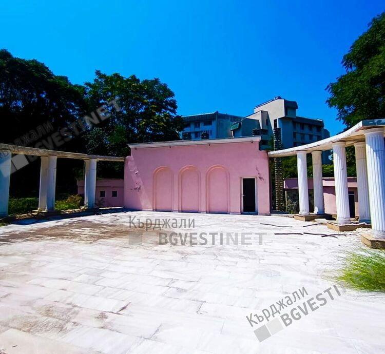 Връщат към живот Арена „Спартак” в Кърджали