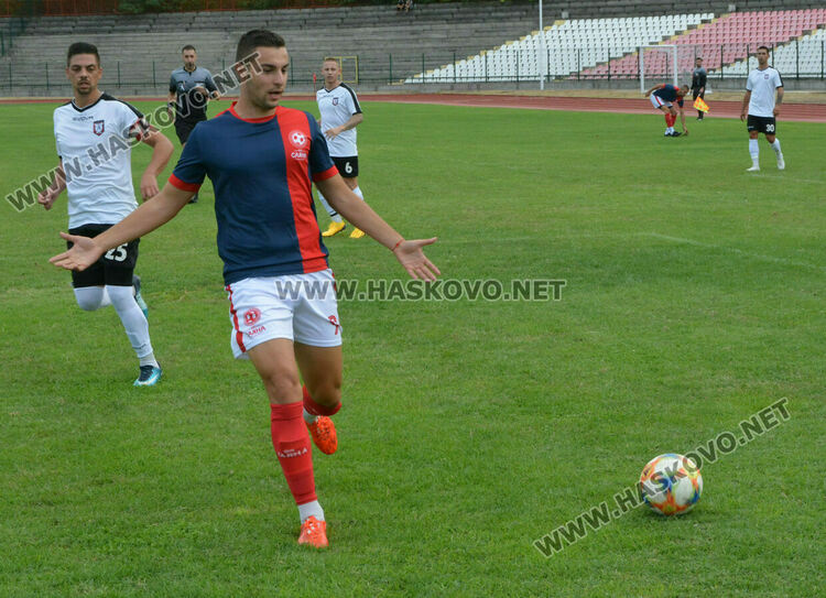 „Саяна Хасково“ стартира новия сезон с домакинство на „Атлетик“