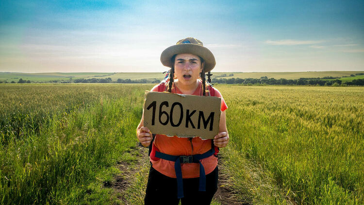 Едно приключение с кауза: пътешественичките  Йоана и Франциска стигнаха пеш от Пазарджик до Харманли