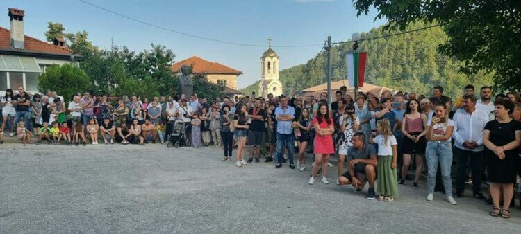 Съборът  в Левочево е в разгара си! Раздават курбан, цял ден ще се вият хора