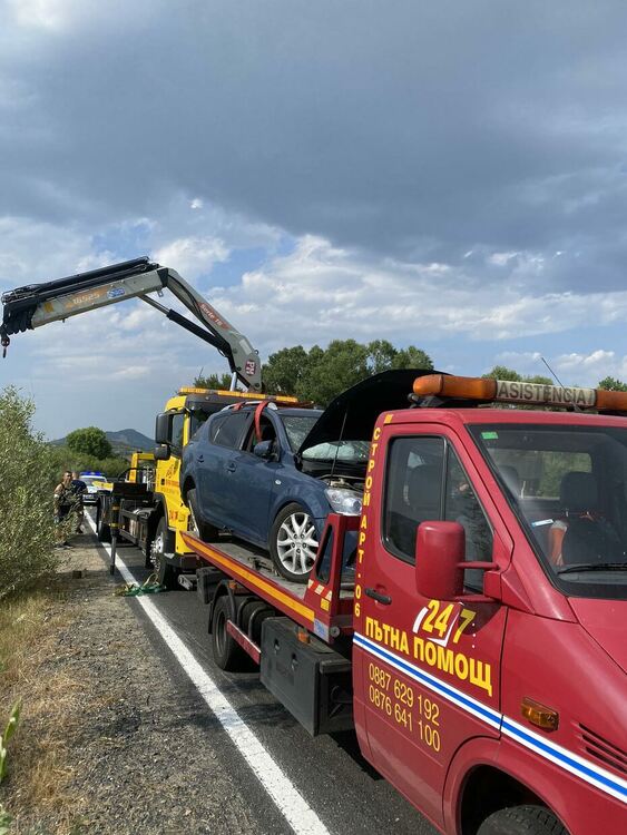 Черен уикенд по пътищата на областта-равносметката 4 катастрофи с 10 пострадали