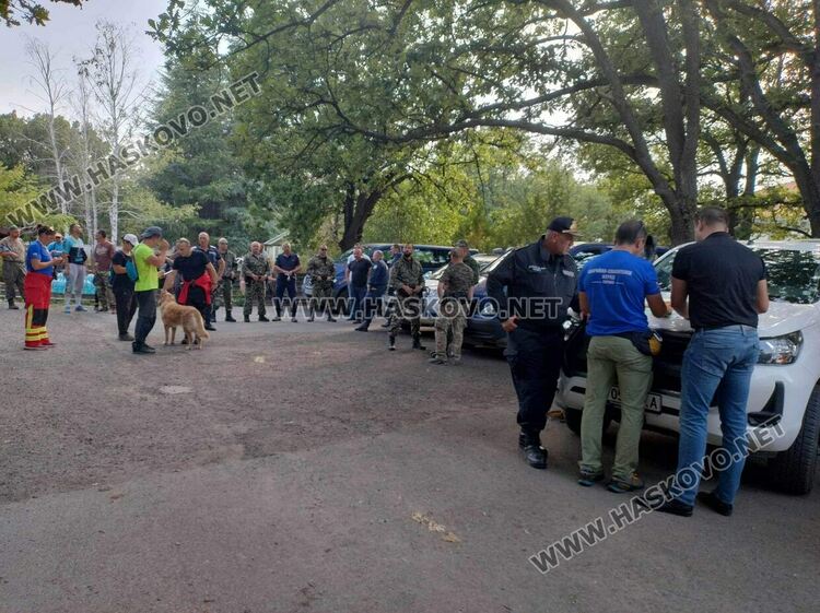 Спасителен отряд, дронове и хеликоптер се включиха в издирването на Златко Дерменджиев