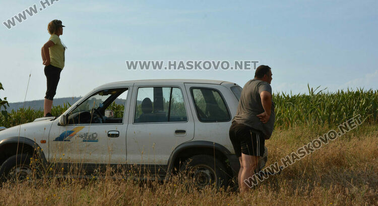 Голям пожар избухна край Сусам и Татарево, включиха се и пожарникари от Кърджалийско