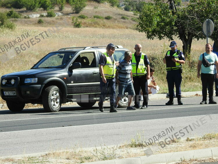 Международният път за Маказа се превърна рали писта, заснети са 9000 клипа за превишена скорост от началото на юни