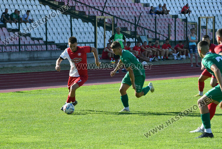  „Саяна- Хасково“ загря за старта на новия сезон с разгром над „Берое II“