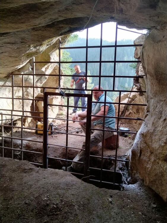 Обновена екопътека посреща туристите в Чепеларе