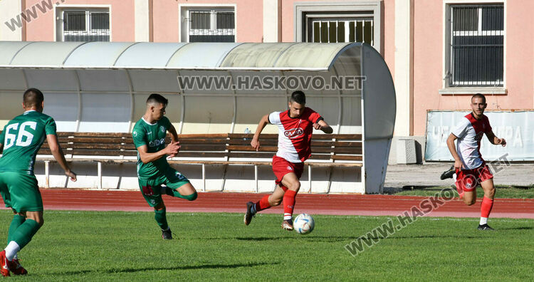  „Саяна- Хасково“ загря за старта на новия сезон с разгром над „Берое II“
