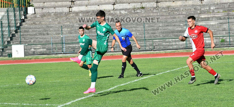  „Саяна- Хасково“ загря за старта на новия сезон с разгром над „Берое II“
