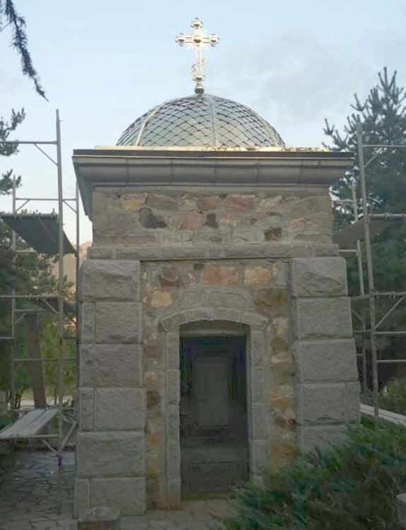 Пантеонът-костница в Маджарово с нов купол и облик