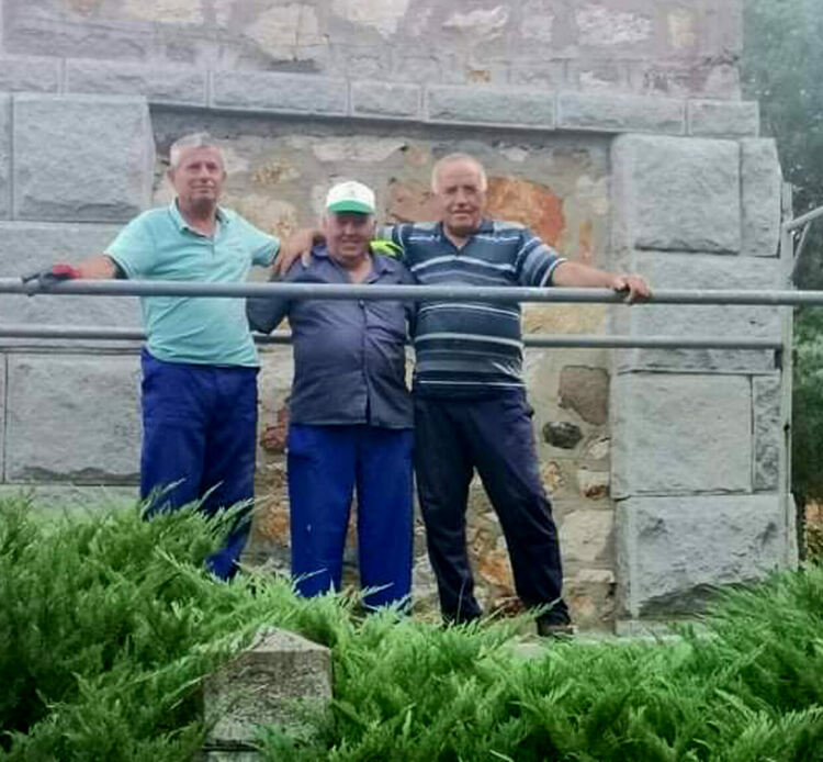 Пантеонът-костница в Маджарово с нов купол и облик