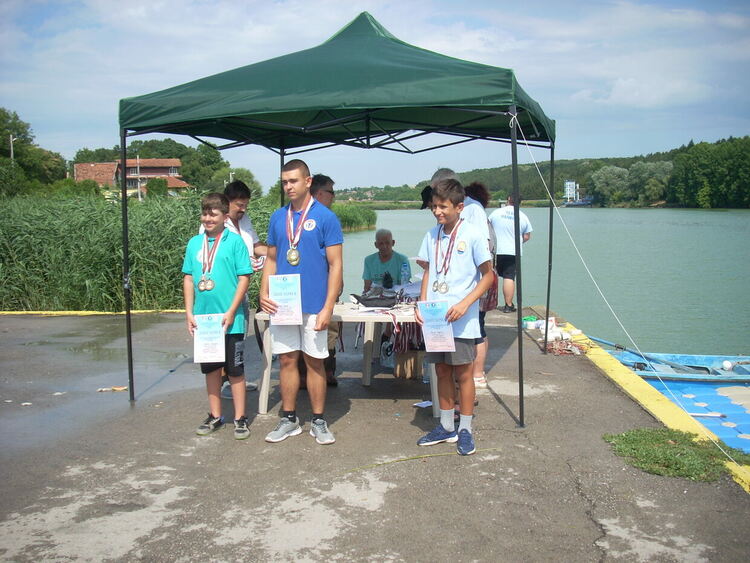 Димитровградските корабомоделисти с куп медали от Държавното първенство