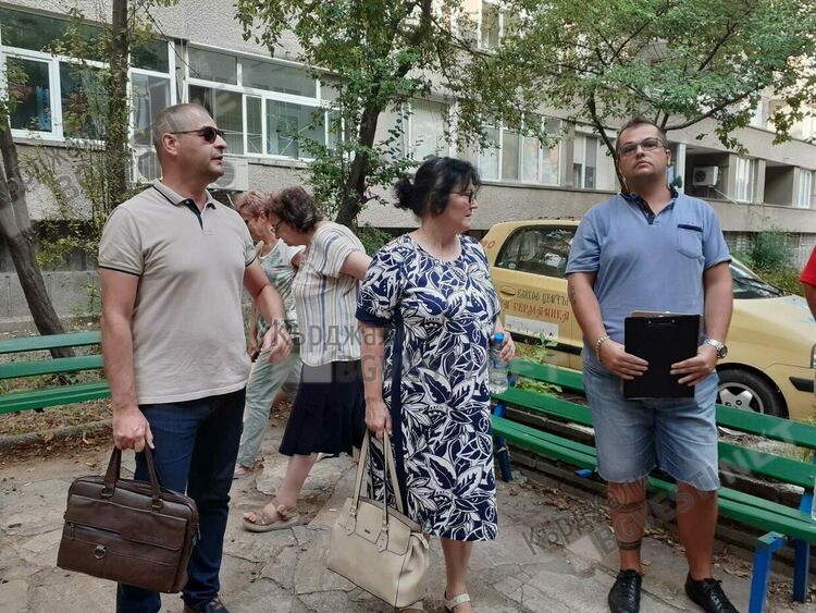 Живущи в „Чучулигите“ възразяват срещу издигането на 10 - етажна сграда в съседство