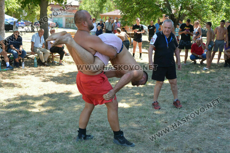 Драгомир Димов е шампион в тежка категория на народни борби