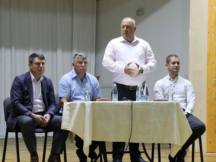 Изет Шабан ще се кандидатира за нов мандат като кмет на Ардино