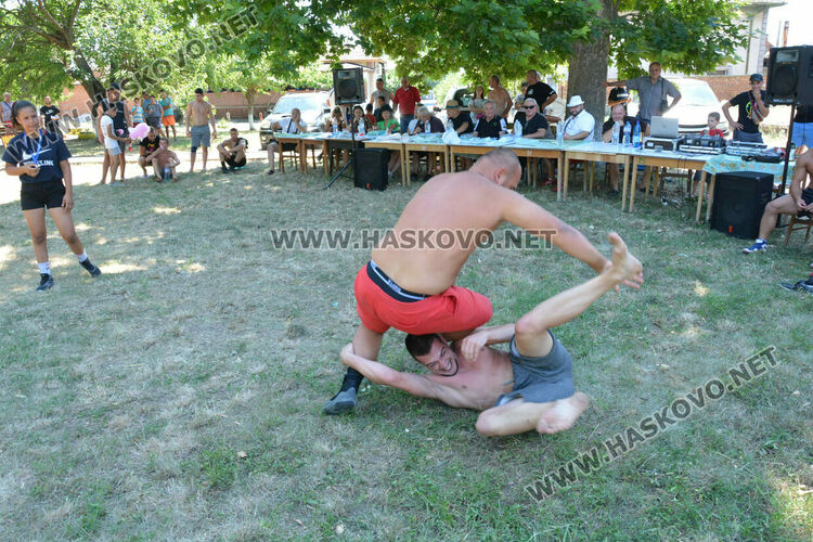 Драгомир Димов е шампион в тежка категория на народни борби