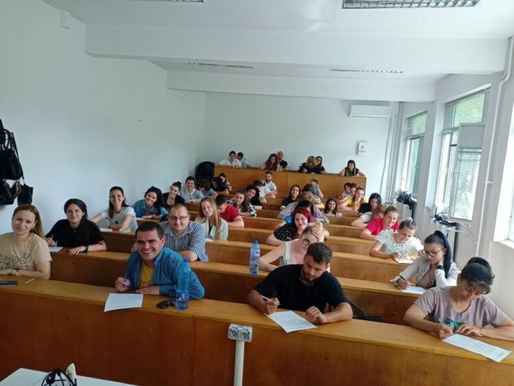 80 на сто от местата във Филиала на ПУ в Смолян са заети