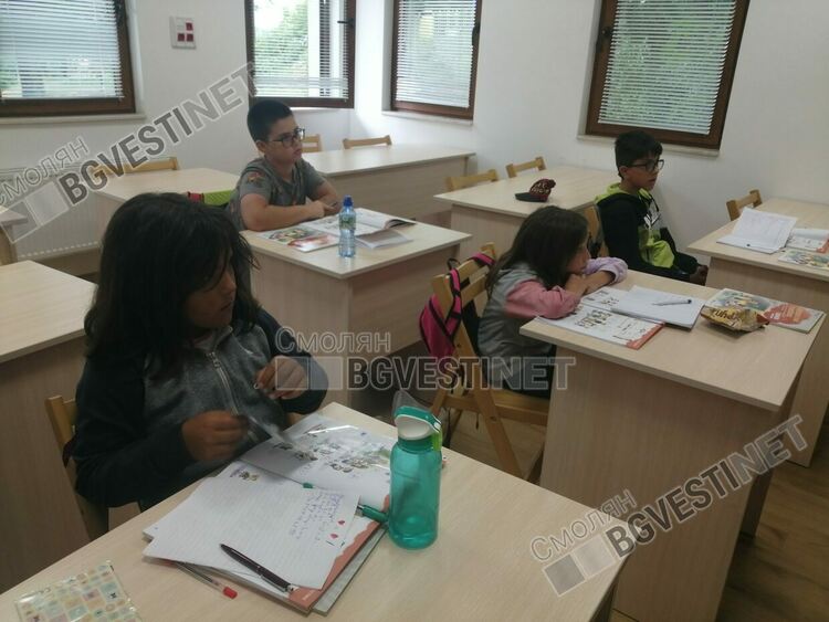 В Момчиловци започна курс по китайски език и култура