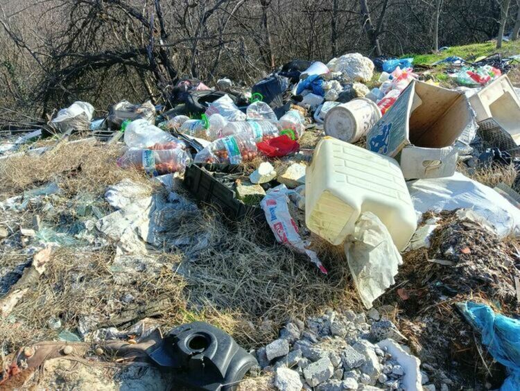 Екоинспекцията глоби първомайския кмет