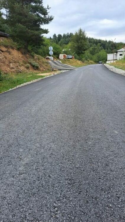 Ремонтираха пряк път между общините Мадан и Баните