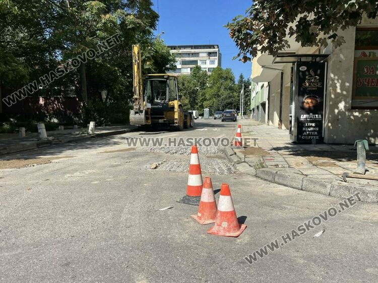 Голяма част от  Хасково е без вода заради три тежки аварии