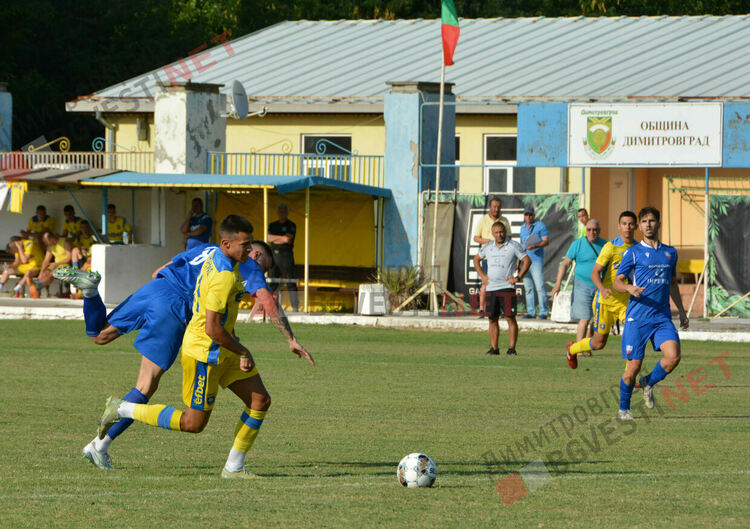 „Спартак“ надигра „Димитровград“ с 2:0