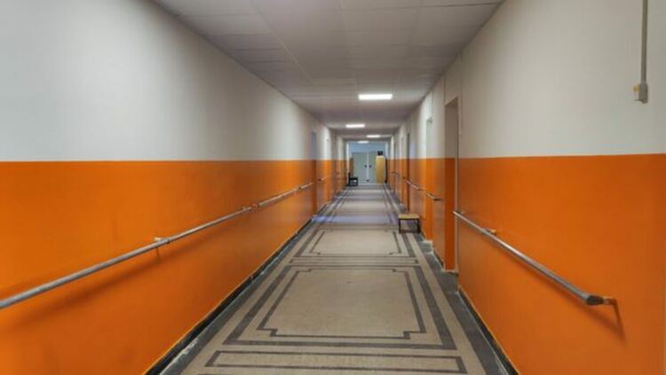 Обновиха втория етаж на Специализираната болница за продължително лечение и рехабилитация