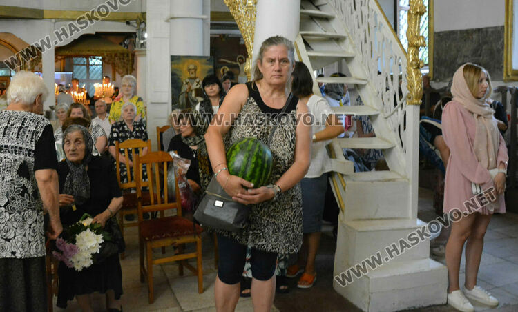 Литургия в „Света Богородица“ на храмовия празник