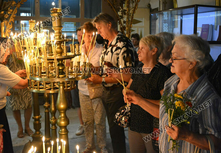 Литургия в „Света Богородица“ на храмовия празник