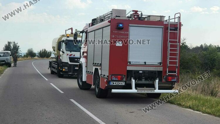 Пожар изпепели къща, дворове и постройки