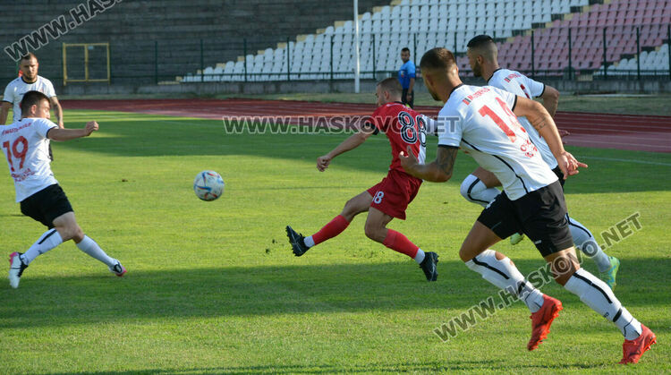 ФК „Саяна Хасково“ с първа загуба, „Димитровград“ записа победа