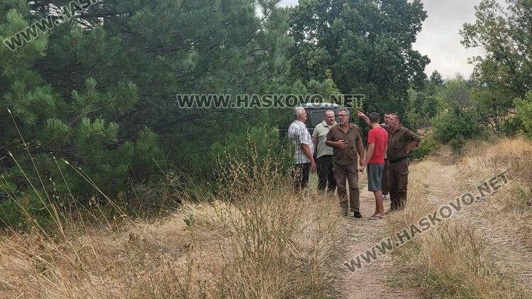 Пожар изпепели къща, дворове и постройки