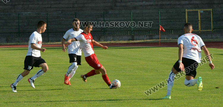 ФК „Саяна Хасково“ с първа загуба, „Димитровград“ записа победа