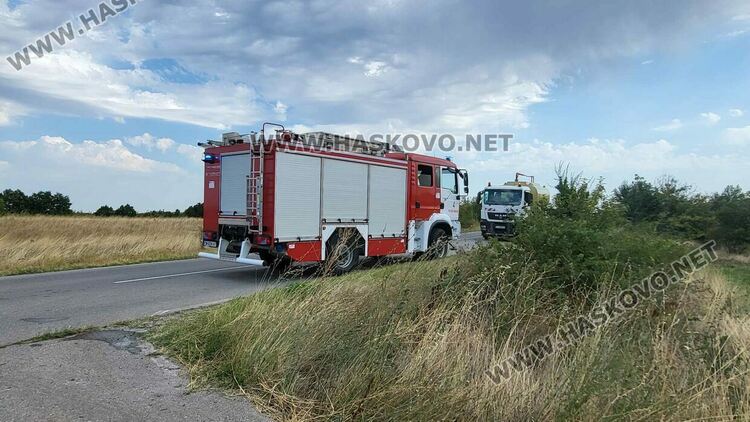 Пожар изпепели къща, дворове и постройки