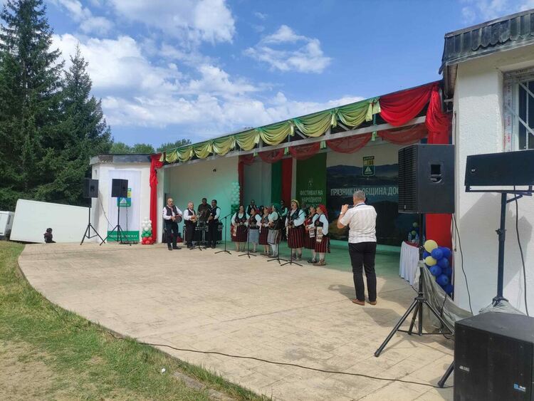 Тридневни веселби край Доспат за празника и Събора на чешмарите