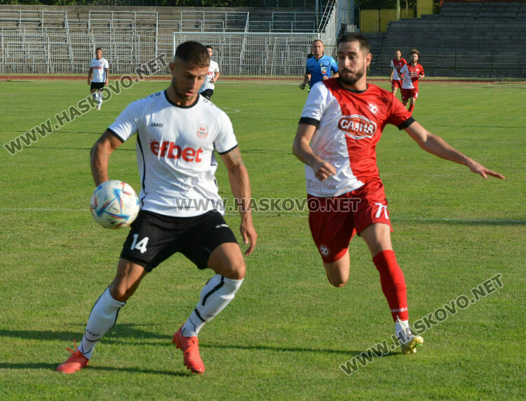 ФК „Саяна Хасково“ с първа загуба, „Димитровград“ записа победа