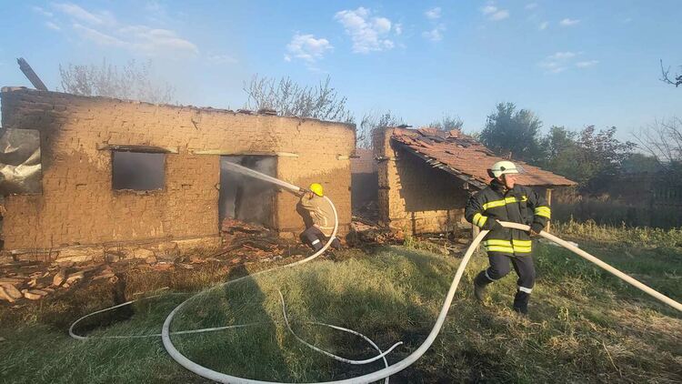 Нов пожар засегна необитаема къща в Славяново